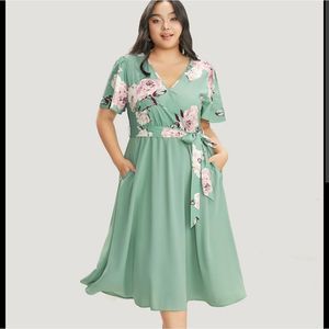 NWT BloomChic green floral dress 22/3X